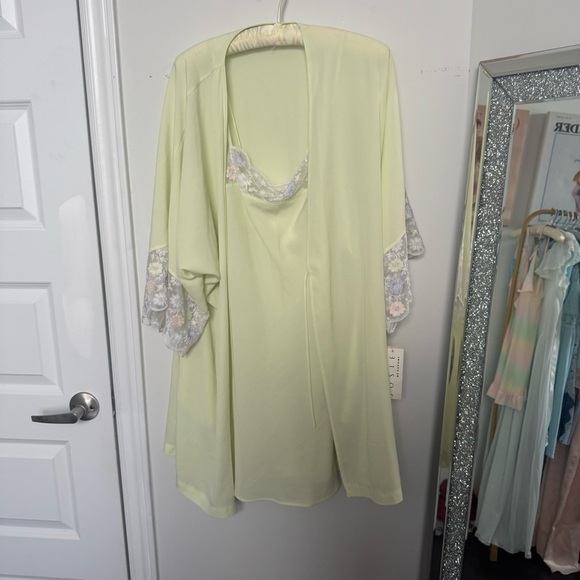 NWT Vtg Josie Natori Deadstock Lace Robe w slip Cottage Fairycore coquette S - Picture 3 of 8